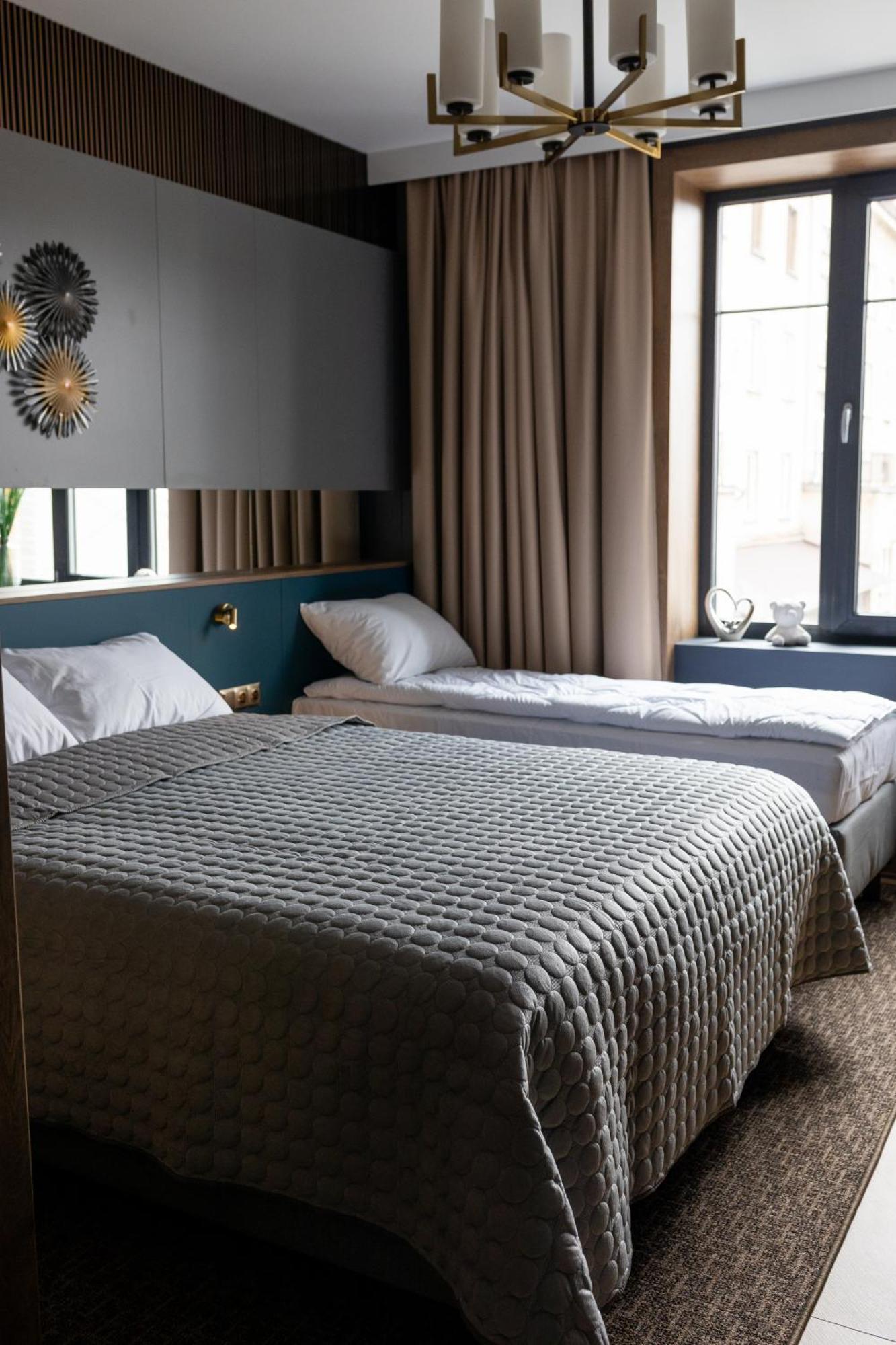 Four Sisters Luxury Rooms In Siauliai 外观 照片