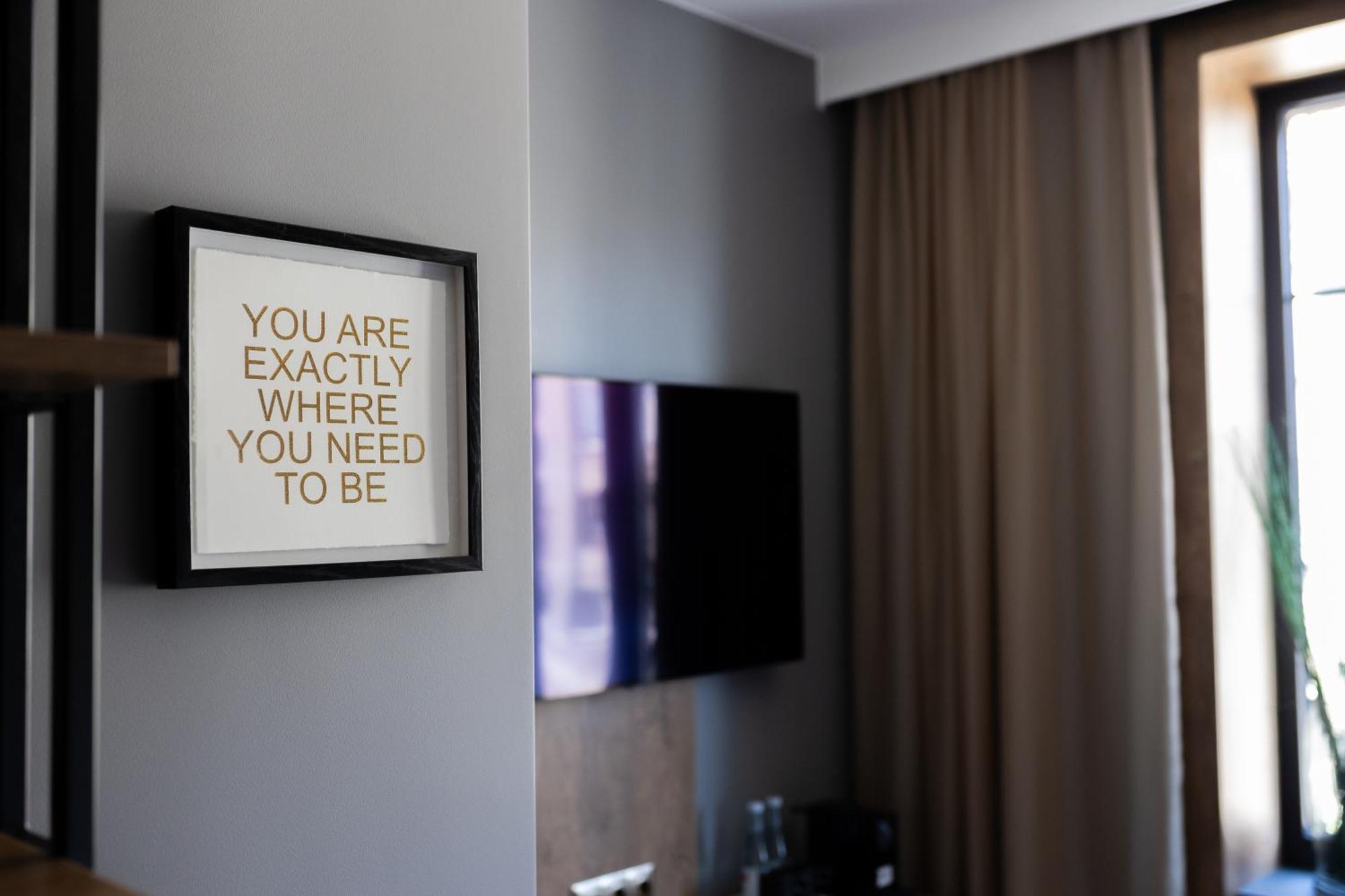 Four Sisters Luxury Rooms In Siauliai 外观 照片
