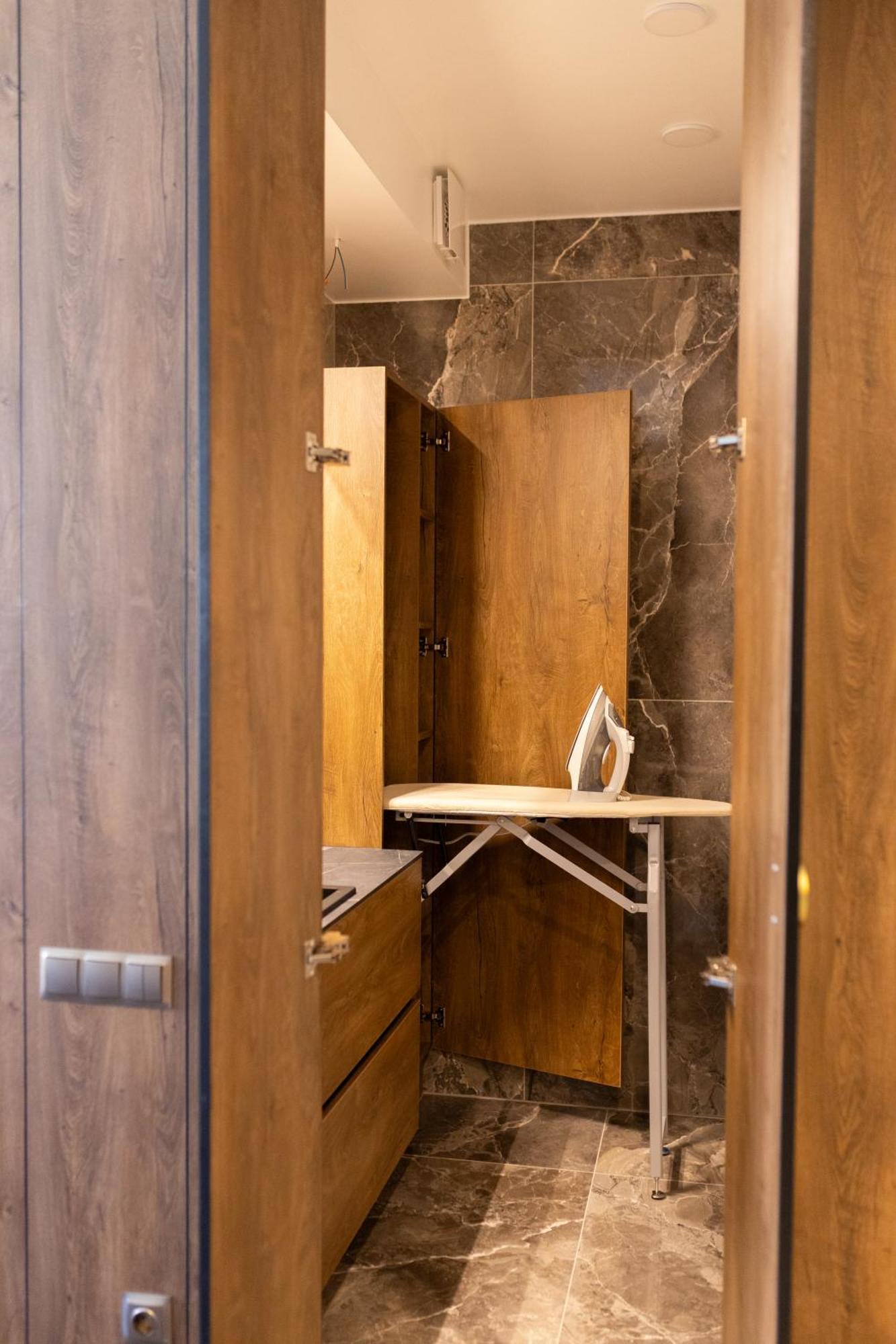Four Sisters Luxury Rooms In Siauliai 外观 照片