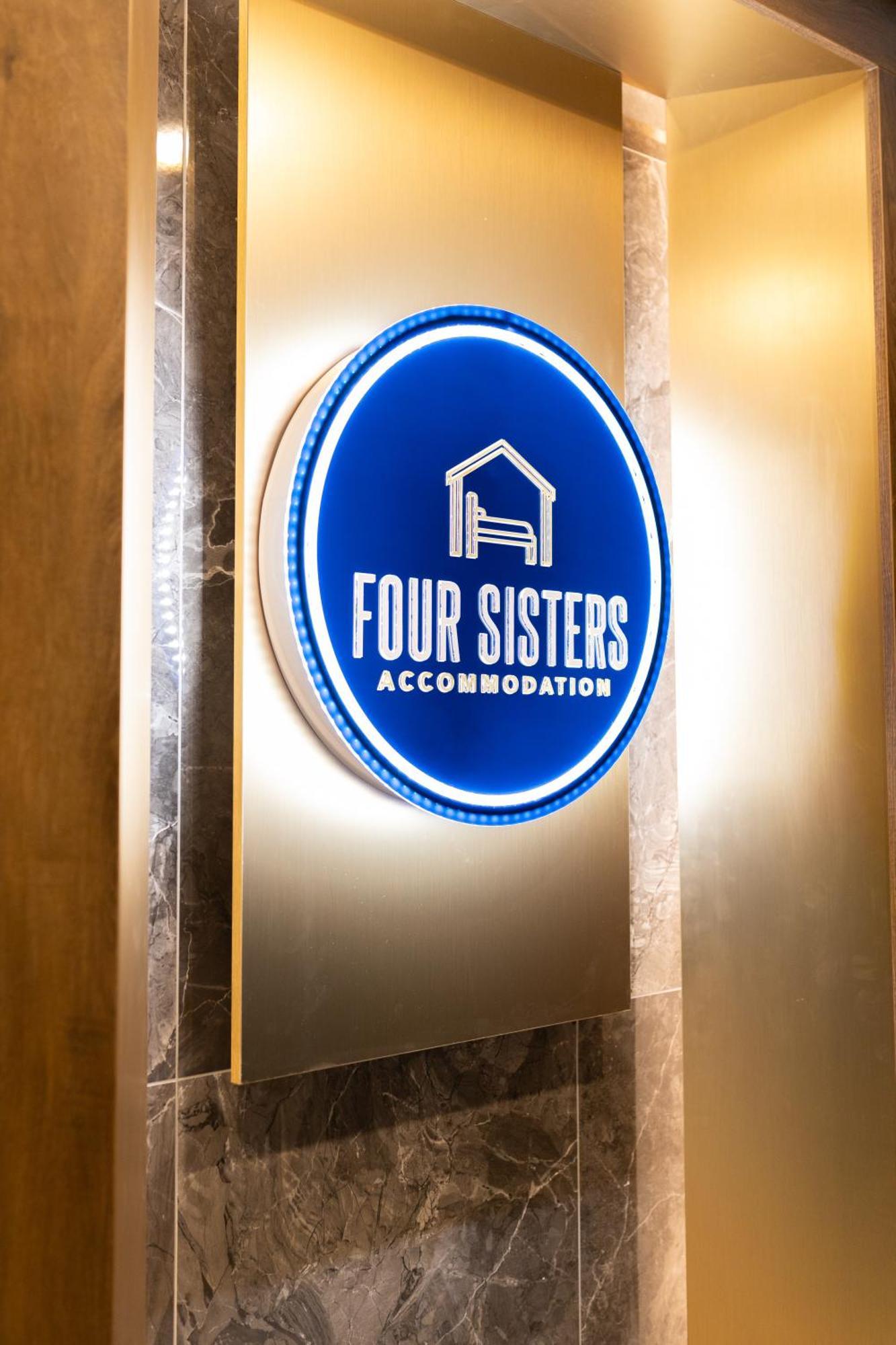 Four Sisters Luxury Rooms In Siauliai 外观 照片
