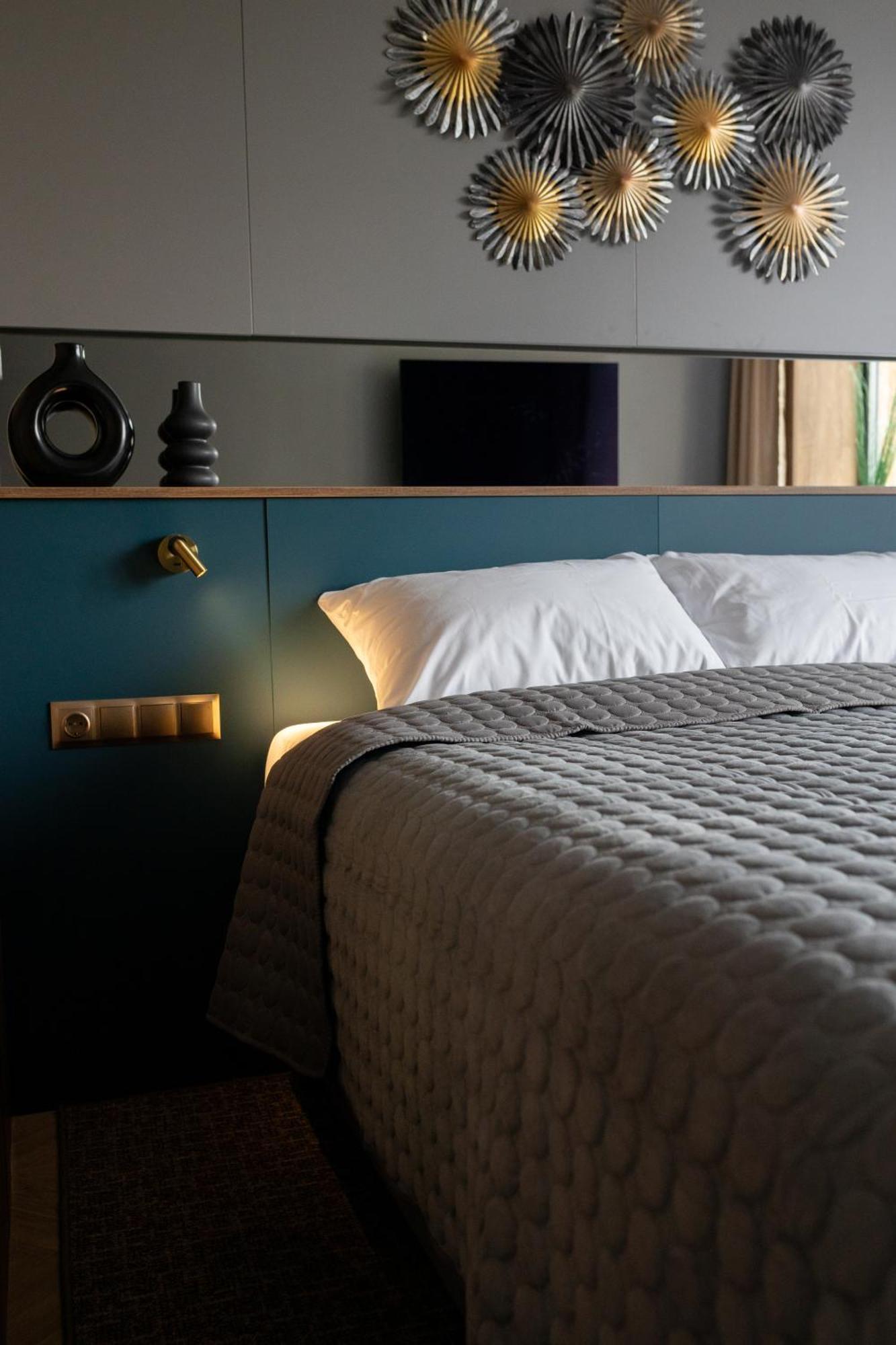 Four Sisters Luxury Rooms In Siauliai 外观 照片