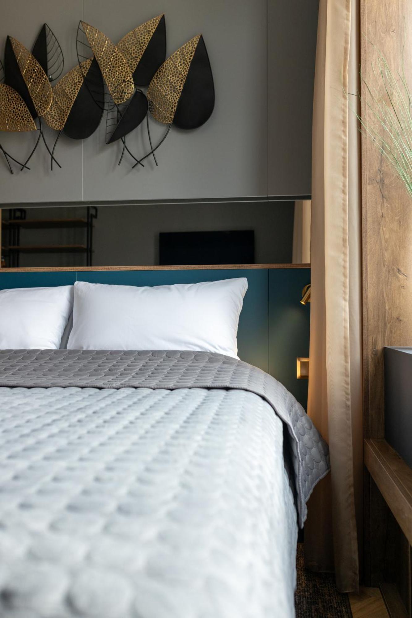 Four Sisters Luxury Rooms In Siauliai 外观 照片